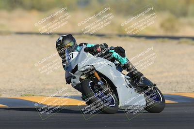 media/May-14-2023-SoCal Trackdays (Sun) [[024eb53b40]]/Turn 7 (740am)/